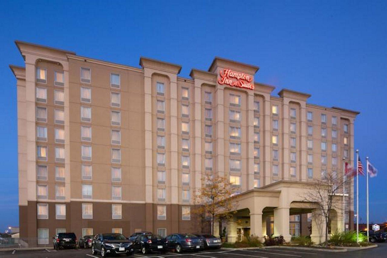 Hampton Inn & Suites By Hilton Toronto Airport Миссиссага Экстерьер фото